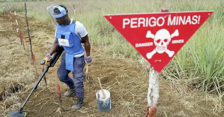 ONG The Halo Trust limpa oito campos minados no Bié
