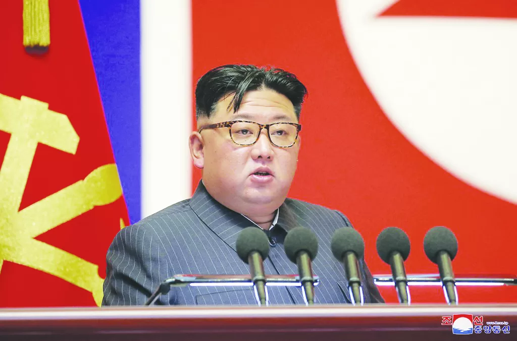 Líder norte-coreano quer mais armas nucleares em resposta a “nova Guerra Fria”