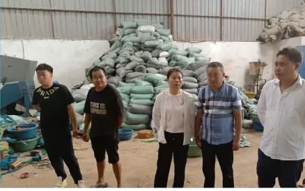 Cinco chineses detidos por fabrico de materiais plásticos sem licença